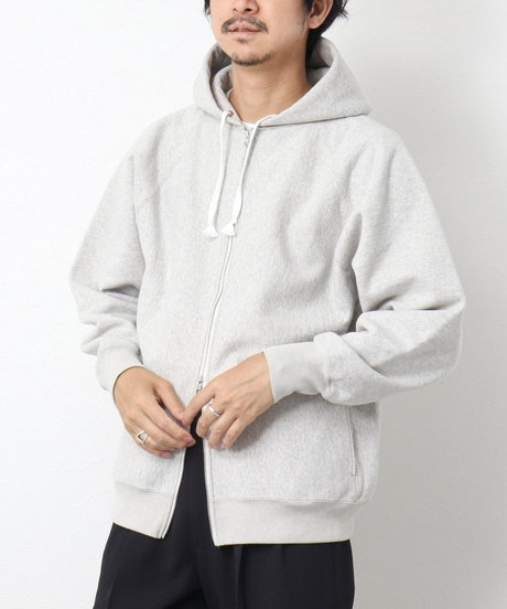 BATONER/バトナー】2024 Autumn&Winter WEAR COLLECTION BATONER/バトナー】2024 Autumn&Winter WEAR COLLECTION