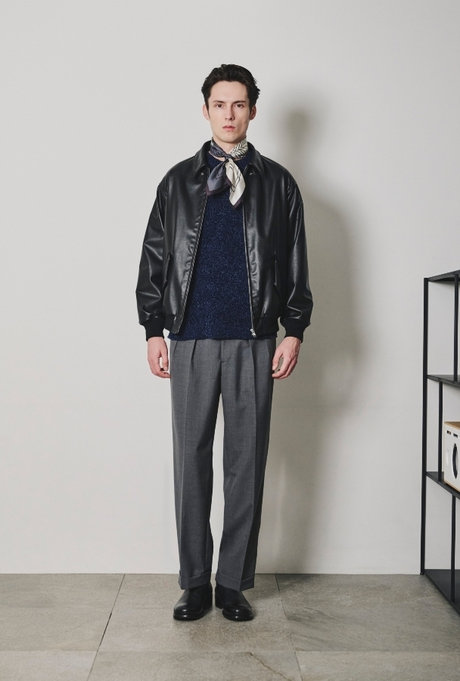 LOOK 05