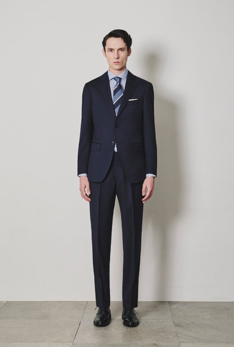 LOOK 06