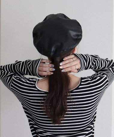 フェイクレザーベレー