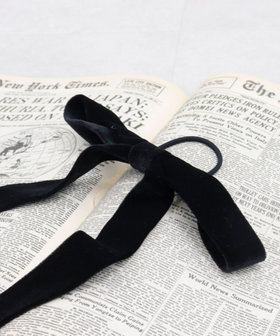 【bydaisy/バイデイジー】ベロアリボンヘアゴム