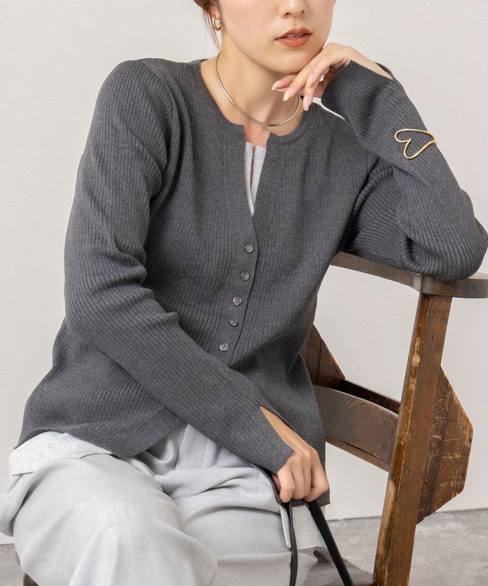 【TORRAZZO DONNA/トラッゾドンナ】Layered V-Neck Top