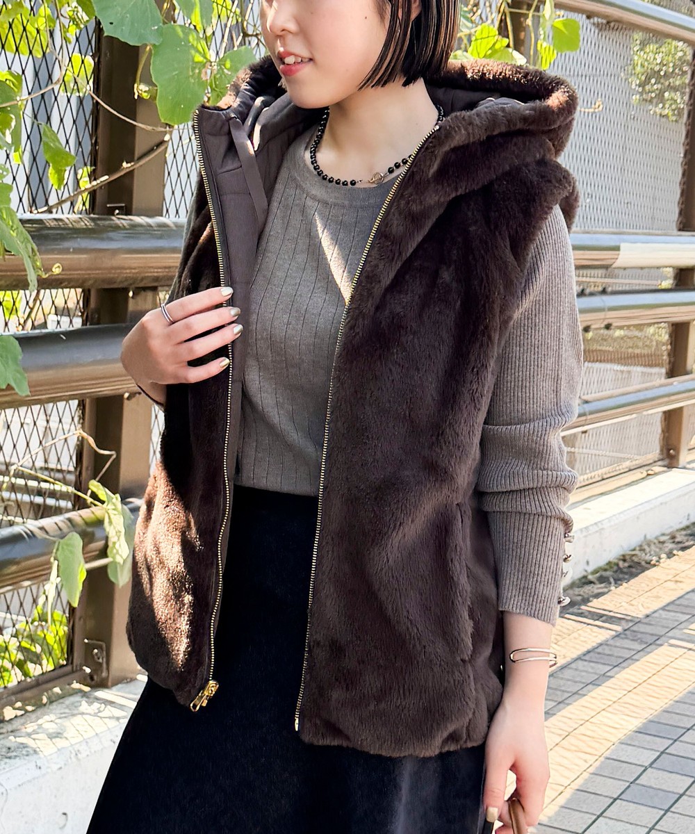 《撥水》《2WAY》カチオンツイル中綿×ファーリバーシブルベスト