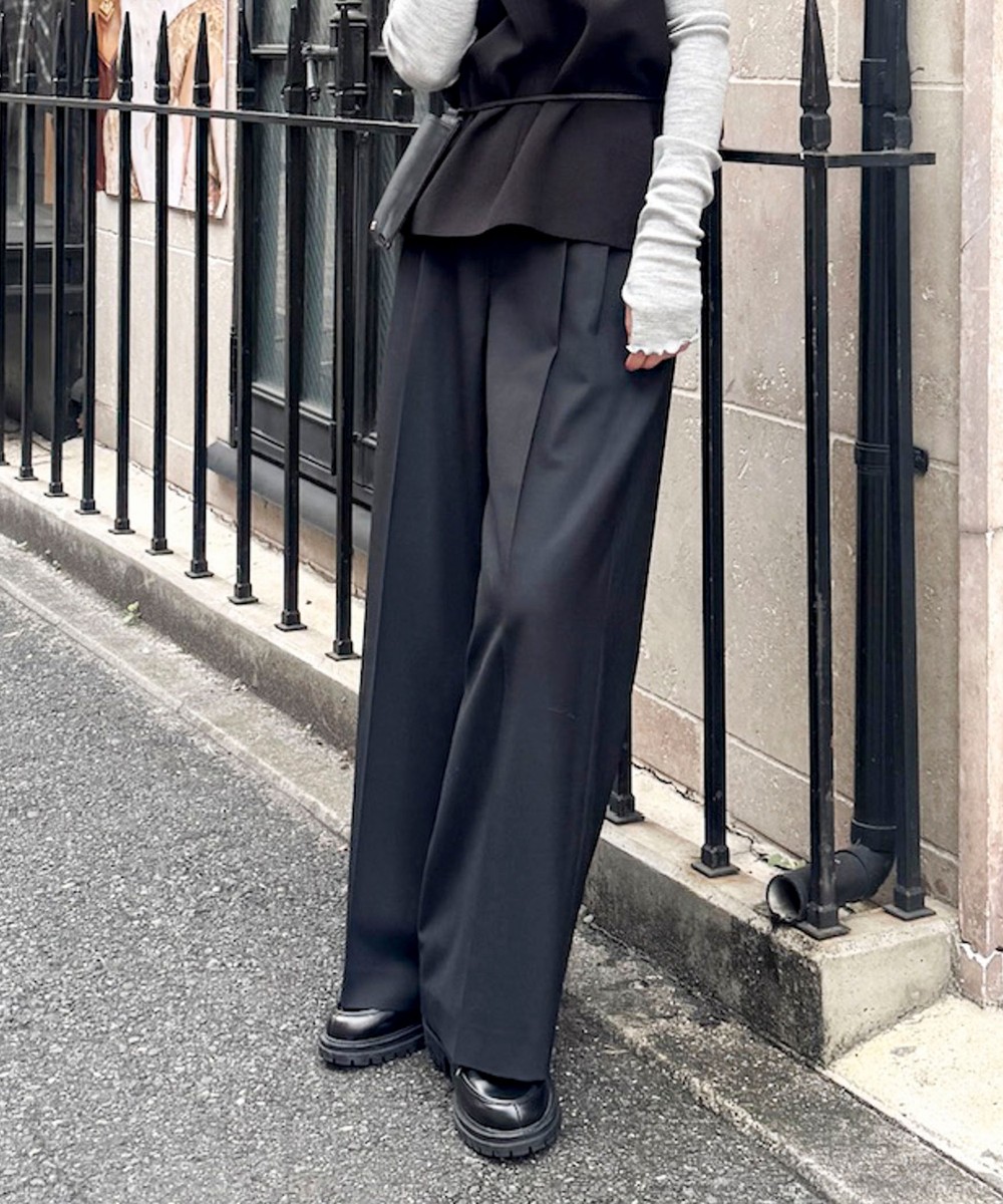 【一部WEB限定サイズ】《抗ピル/防シワ》ウォッシャブルポリウール梳毛タックワイドパンツ