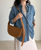 スエードラウンドショルダーバッグ