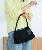 ホルダーチャーム付きワンハンドルバッグ