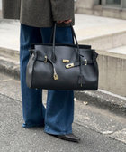 ひねりベルトレザートートバッグ