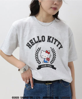HELLO KITTY meet FREDY emue】 カレッジプリントTシャツ（5