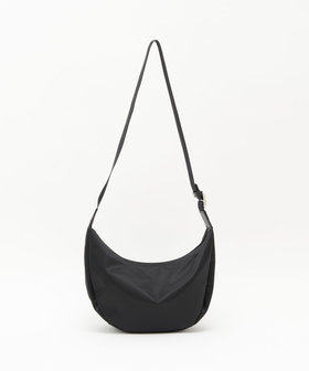 200g／撥水素材]【名品】ナイロンラウンドショルダーバッグ/CE