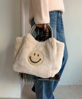 SMILY刺繍ファートートバッグ