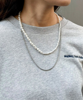 パールチェーンアシメネックレス
