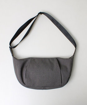 Un coeur/アンクール】Triangle Shoulder トライアングル型ショルダー