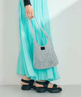 手編みメタリックマクラメロングハンドルバッグ