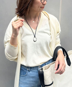 【 SHOP PRESS二見別注カラー】レイヤードピース付きVネックプルオーバー