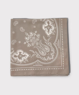 【イタリア製】バンダナ柄ペイズリースカーフ