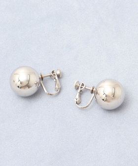 【grâce grace/グラスグラス】ボールイヤリング