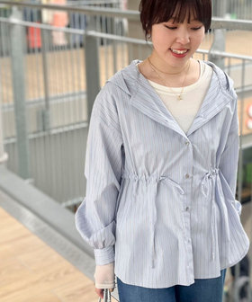 ［WEB限定 SPECIAL PRICE！］フード付きストライプシャツ