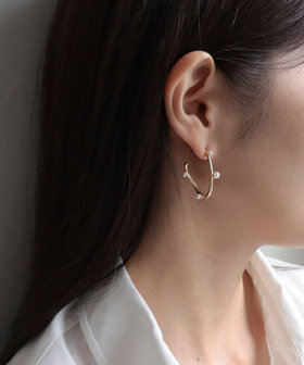 粒パールカールピアス