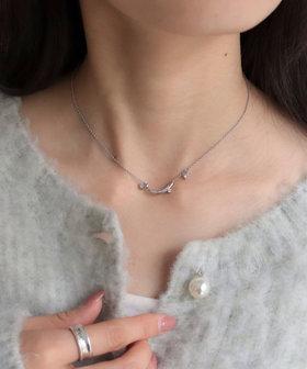 モチーフジルコネックレス