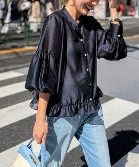 ウォッシャブルシアー裾フリルブラウス