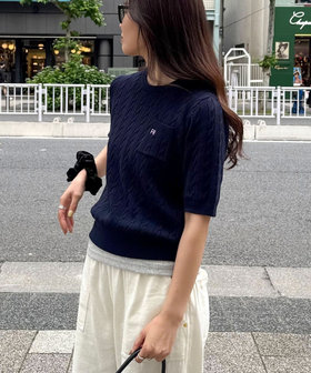 再入荷決定！/新色登場】FR刺繍ケーブル柄ポケ付きニットプル