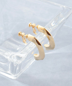 【grace grace/グラスグラス】ロックC型イヤリング