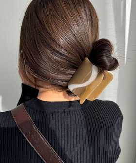 ウェーブラインスクエアヘアクリップ