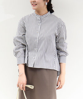 パール釦ペプラムブラウス