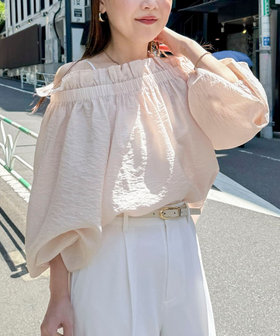ウォッシャブルシアーシルクワッシャーオフショルブラウス