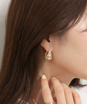 ツボミワンタッチピアス