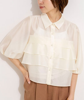 シアーシルキーパール釦フリルブラウス