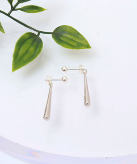 【ANNA SOTTILOTTA/アンナソッティロッタ】 Pendanes DROP シルバーピアス