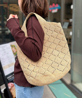 【IVAHONA/イバオナ】 ラフィアかごバッグ
