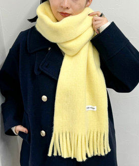 ボリュームニットストール