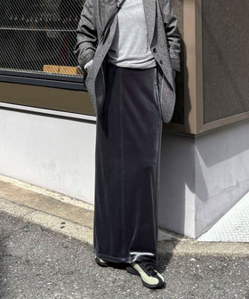 ベロアタイトスカート