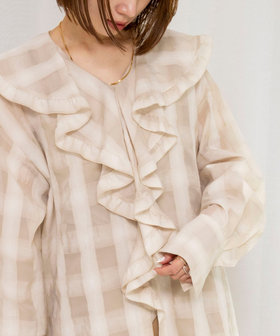 ウォッシャブルラッフルカラーブラウス