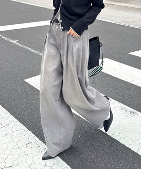ライトオンスタックデニムパンツ