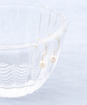 【grâce grace/グラスグラス】ハテナパールピアス