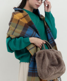 ロゴ入りラグランプルオーバーニット