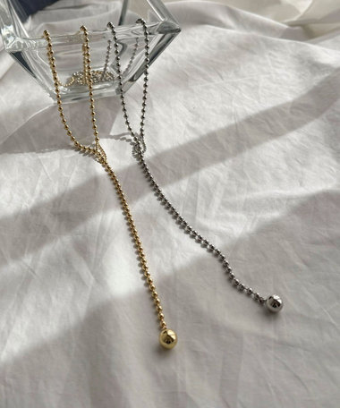 ボールチェーンフリーネックレス