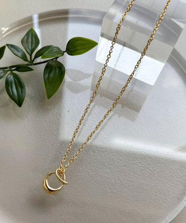 Oモチーフロングネックレス