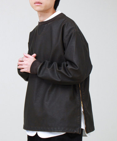 サイドジップレザープルオーバー