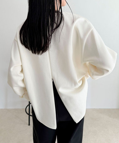 ［WEB限定 SPECIAL SALE！］バックスリットポンチプルオーバー