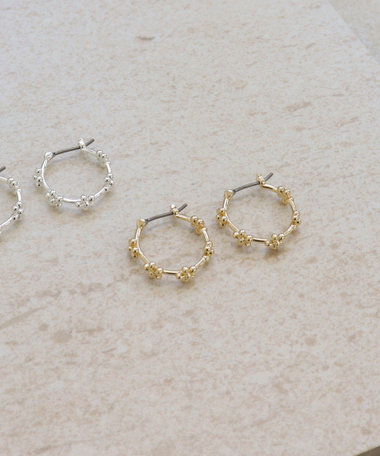 5輪花リングピアス
