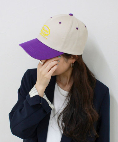 バイカラー刺繍キャップ