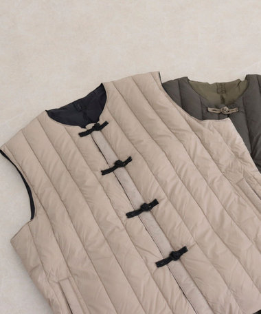 【TAION/タイオン】REVERSIBLE CHINA BUTTON INNER DOWN VEST