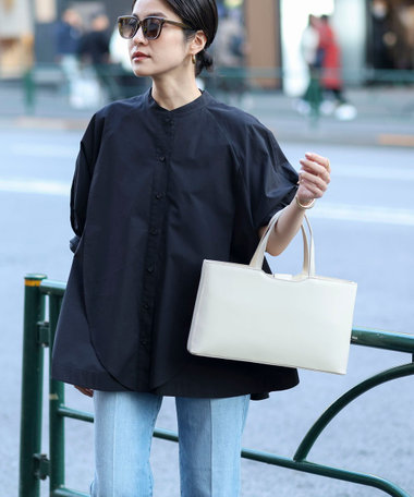 【MAQWEL/マクウェル】ウォッシャブルバンドカラーラグランシャツ