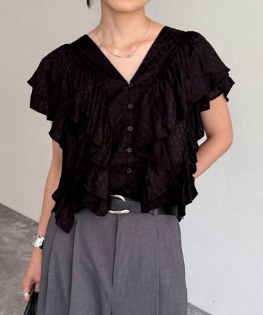 ジャガードフリル前開きブラウス