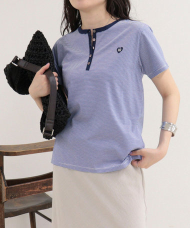 【昨年大人気！待望の再登場】ハートFR刺しゅうヘンリーネックTシャツ