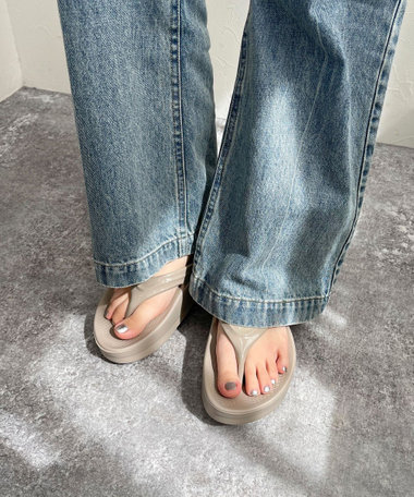 【OOFOS/ウーフォス】 OOmega